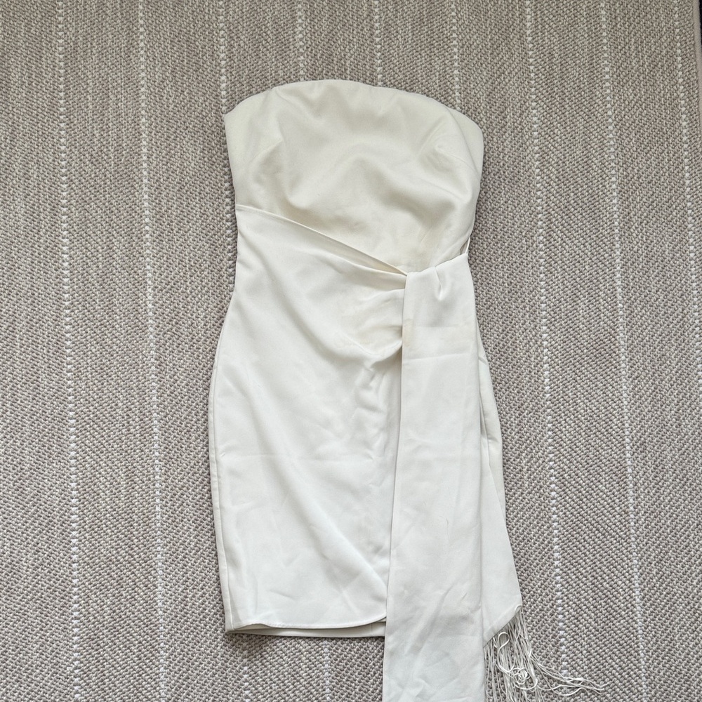 Likely Strapless White 00 Dress
